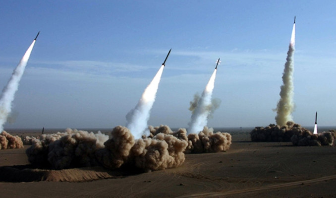 Hindistan, Pakistan’ı füze saldırısıyla vurdu