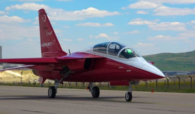 İspanya, yeni eğitim uçağı olarak Hürjet’i seçti