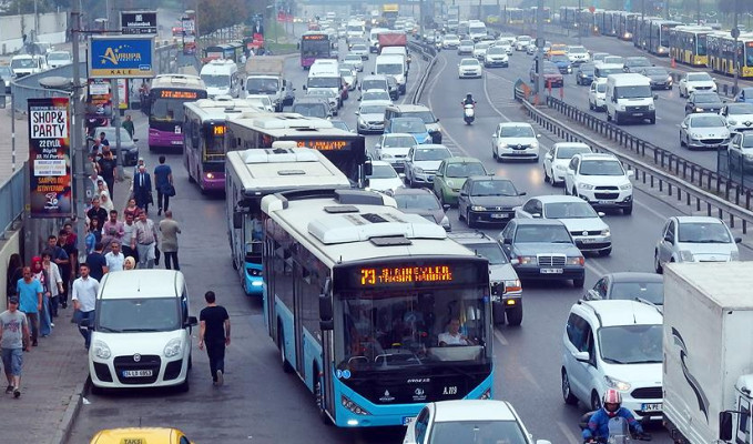 İstanbul’da özel halk otobüsleri kontak kapatıyor!