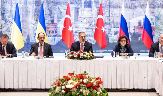 Rusya ve Ukrayna İstanbul’da görüştü: Esir takasında anlaşıldı