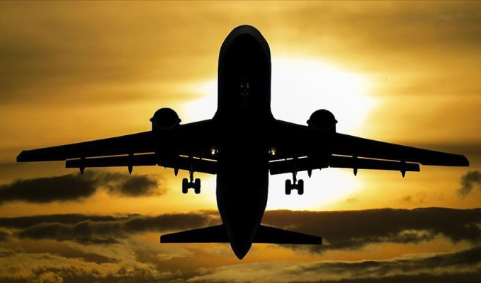 Yolcu uçağında kaptanlara ne oldu? Havada pilotsuz 10 dakika