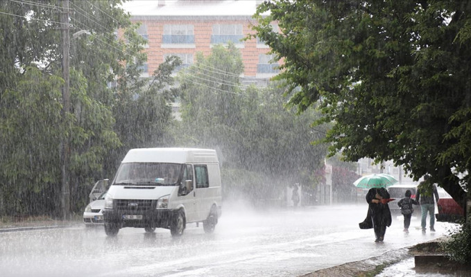 Başkent’e sağanak alarmı: Valilik uyardı!