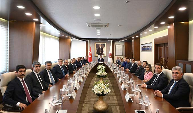 HSK yeni üyeleriyle ilk toplantısını yaptı