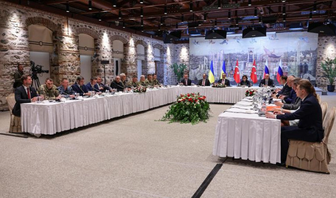 İstanbul’da yapılacak barış görüşmesinin saati belli oldu