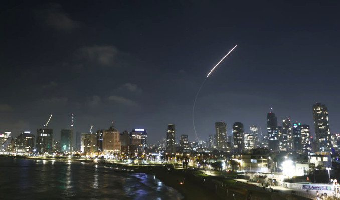 Savaş hızlandı: Hipersonik füzeler ateşlendi