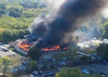 ABD’de kilise baskını: Saldırgan vuruldu, kilise alev aldı