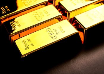 Altın fiyatları tarihi zirveye yakın seyrediyor