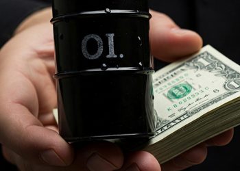 Petrol fiyatları 3 haftanın zirvesine yaklaştı