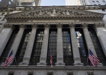 New York borsası günü karışık seyirle kapattı