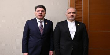 Bakan Tunç’tan Riyad’da yoğun diplomasi: Dört bakanla görüşme