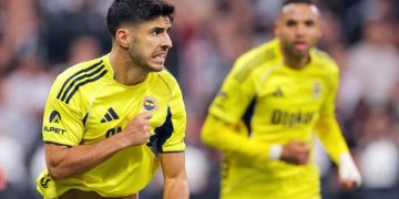 Fenerbahçe, Çaykur Rizespor’u 5-2 mağlup etti