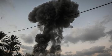 İsrail Lübnan’daki mülteci kampına saldırdı: 13 kişi hayatını kaybetti