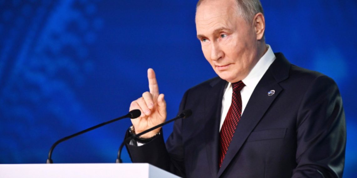 Putin: Barış süreci zor ilerliyor, bazı maddeleri kabul edemeyiz