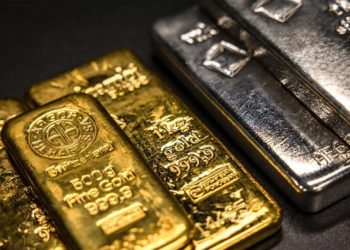 Altında sert düşüş, gümüşte rekor değer kaybı!