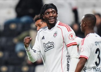 Beşiktaş açıkladı! Abraham’ın bonservisi alındı