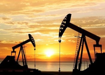 Trump’ın mesajları petrolü aşağı çekti: Fiyatlar sert düştü!