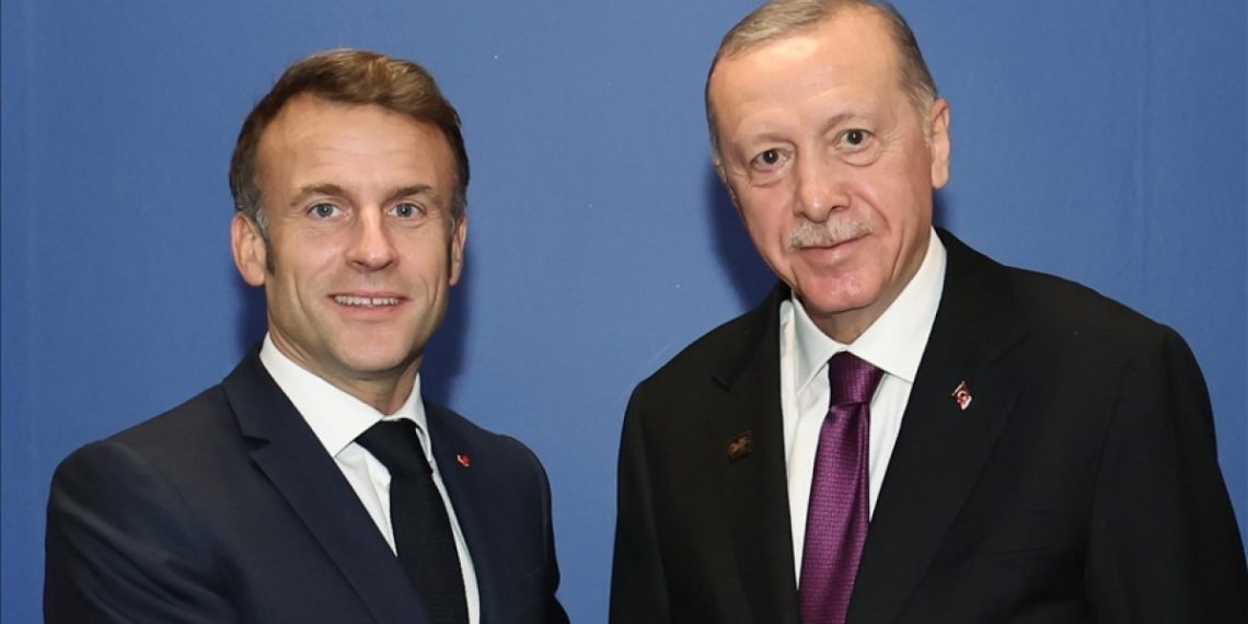 Cumhurbaşkanı Erdoğan, Macron ile telefonda görüştü